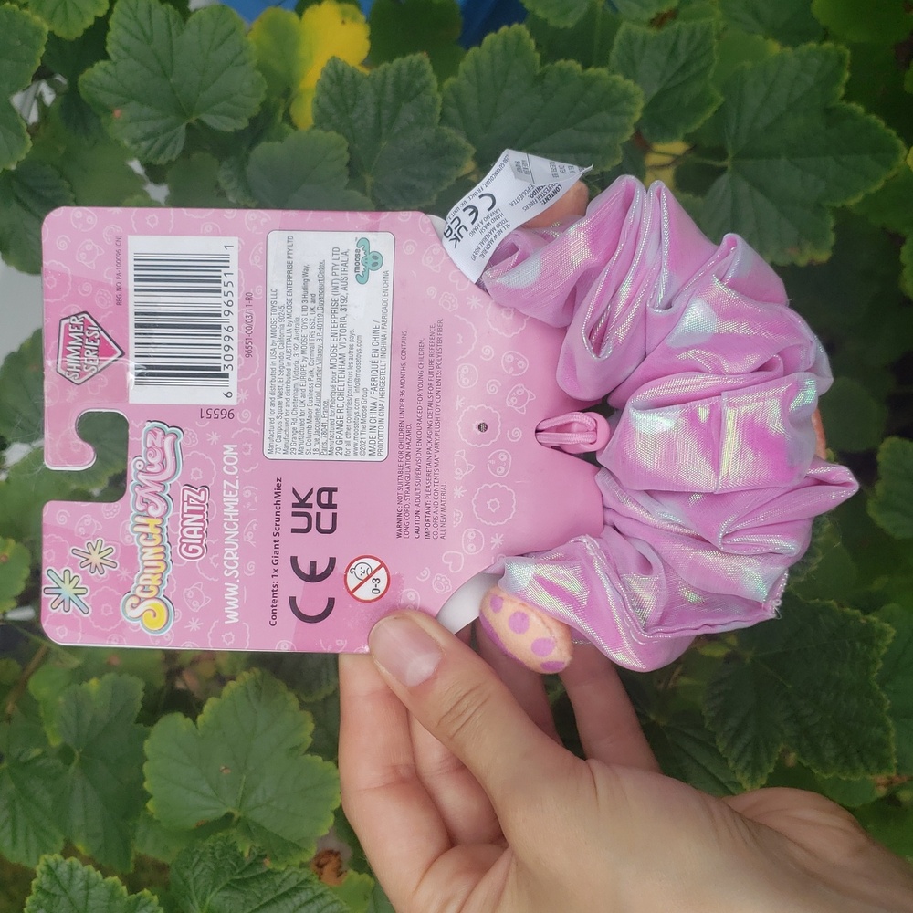 Scrunchmiez Giantz Shimmer Series Scrunchie - Picture 3 of 6